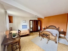 Maison 5 chambres dans un petit hameau.