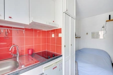 CANAL SAINT MARTIN - STUDIO 6