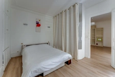 PARIS 10 - FAUBOURG SAINT-MARTIN 8