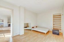 PARIS 10 - LOUIS BLANC 6