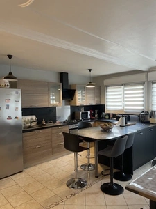 Maison d'environ 105,5 m2 - Verrière - 3 chambres + bureau