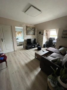 Grande maison familiale - 6 chambres, jardin et potentiel lo