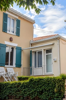 MAISON BOURGEOISE 