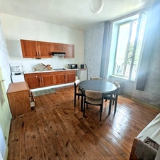 Maison bourgeoise de caractère   Proche des plages, entre La