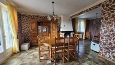 Maison néo-bretonne à réinventer sur 2 400 m2 de terrain