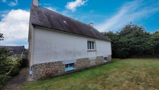 Maison néo-bretonne à rénover, beau potentiel sur terrain de