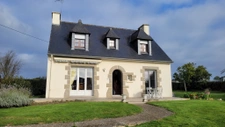 Maison néo-bretonne à réinventer sur 2 400 m2 de terrain