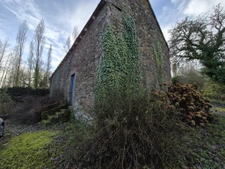 Corps de ferme indépendant