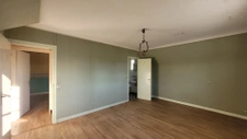  Deux Maisons à Restaurer   Un Projet Plein de Charme !