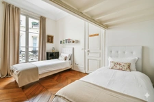 PARIS 3 - ARTS ET METIERS 6