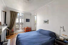 Paris  3 - Sébastopol 6
