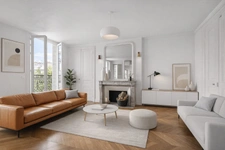 PARIS 3 - SÉBASTOPOL 1