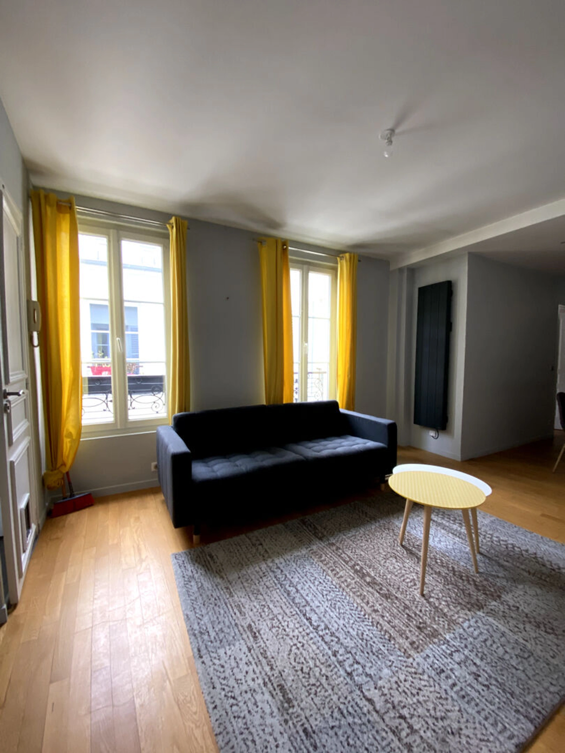 OBERKAMPF - joli 2 pièces - dernier étage au calme 1