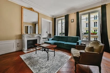 PARIS 3 - ARTS ET METIERS 4