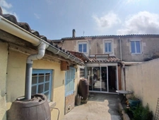 A visiter ! Maison en pierre rénovée, charme, confort et com