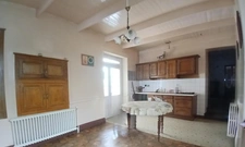 A saisir ! Ensemble immobilier plein de charme avec maison, 