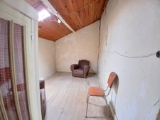 Petit prix, beau potentiel à saisir à Roumazière-Loubert !