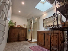 A visiter ! Maison en pierre rénovée, charme, confort et com