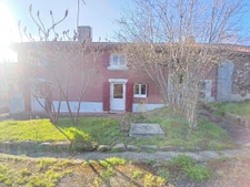 Charmante maison en pierre à finir de rénover   À 5 min de R