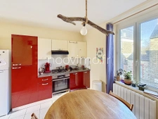 Centre Ville - 4 ch, bureau, cave, pkg, jardin