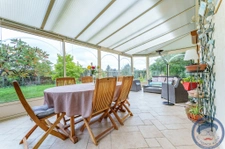 Maison cinq chambres cherche famille