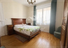 Maison familiale de 198 m2   7 chambres   Jardin   Garage   