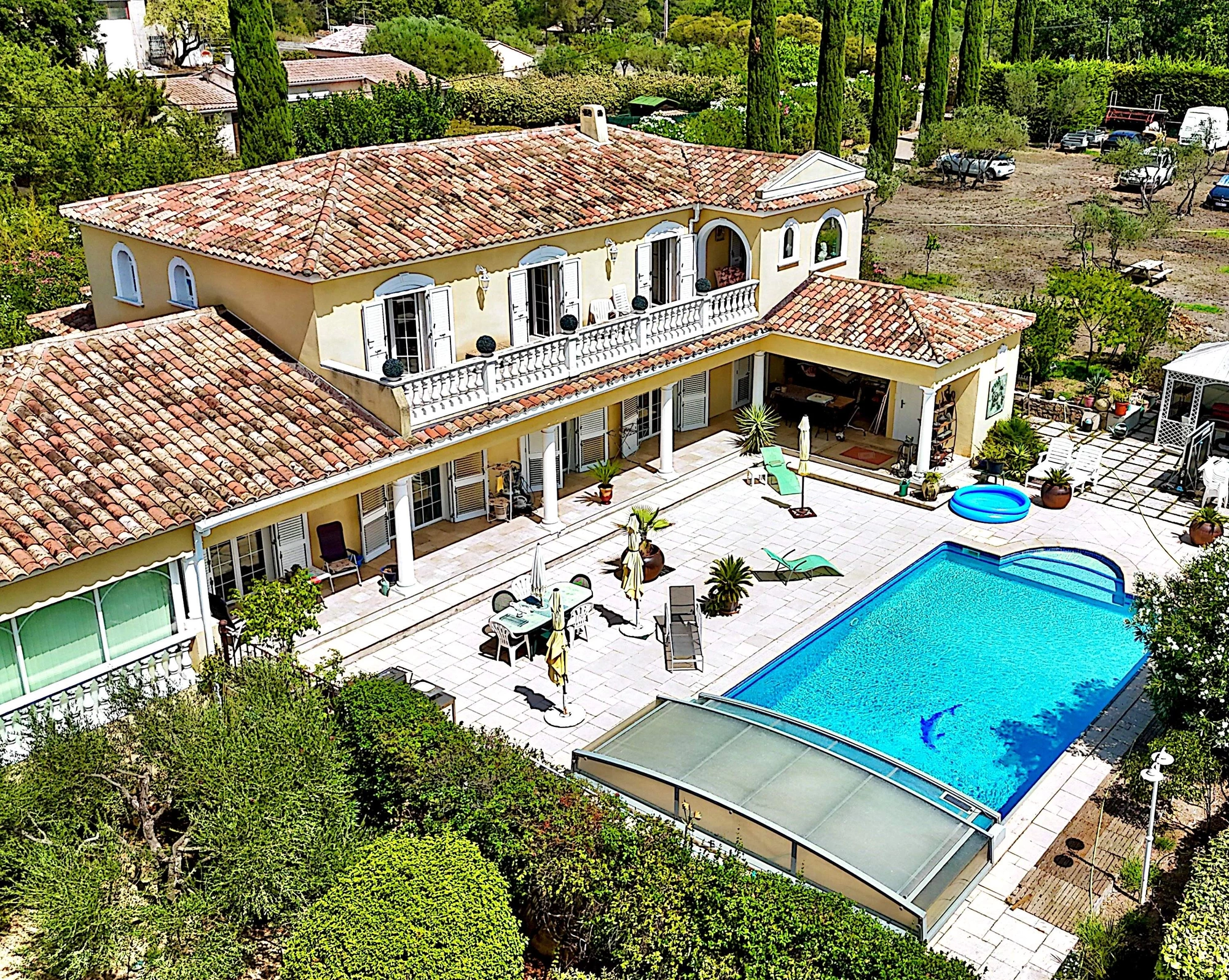Maison 6 pièces 243 m² · à Trans-en-Provence · 243 m² · 749 000 €