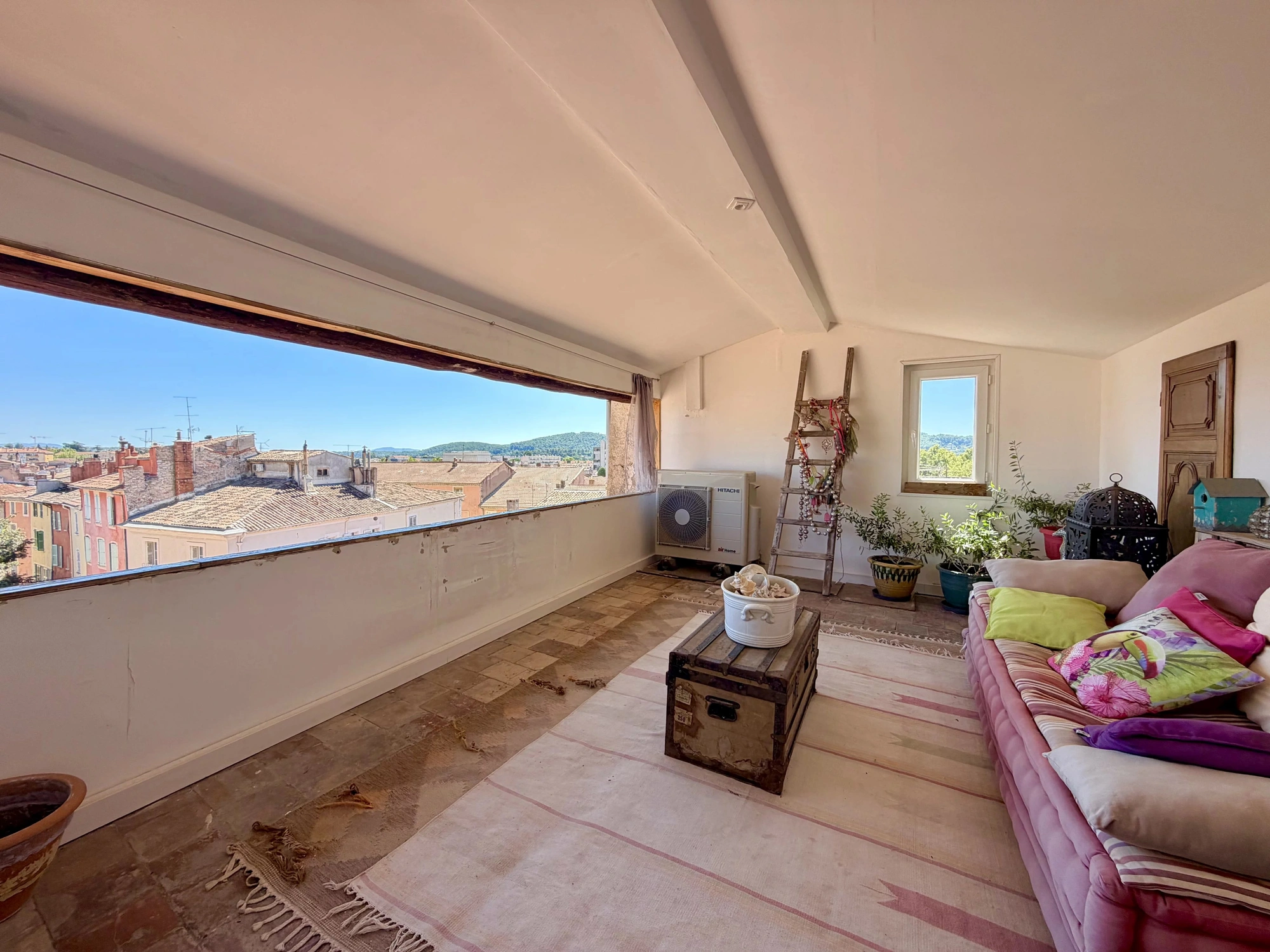 Appartement 4 pièces 91 m² · à Draguignan · 91 m² · 150 000 €