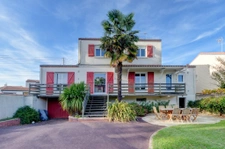 UNIQUE dans le centre-ville du LOROUX-BOTTEREAU