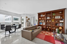 Levallois - Centre Aquatique - Magnifique 2 pièces avec balcon 1