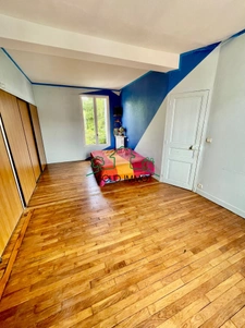 Maison avec jardin arboré au calme