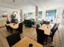  Murs et fonds de commerce d'un hôtel restaurant avec appart