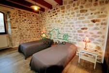 Belle demeure en pierre de 182m2