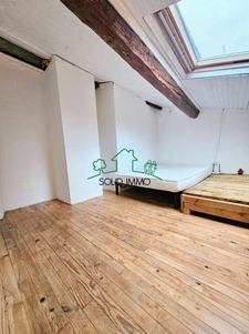 Bâtisse en Pierre rénovée avec Gîte & Restaurant Clé en Main