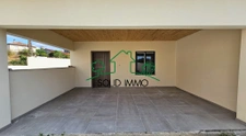 Maison neuve avec double garage