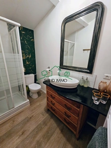 Bâtisse en Pierre rénovée avec Gîte & Restaurant Clé en Main