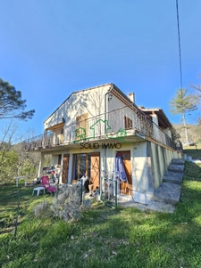 Maison au calme avec deux habitations