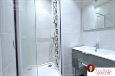 Place Viarme, appartement 5 pièces de 110 m2, 3 chambres, 1 