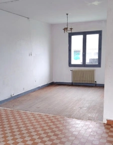 Maison à fort potentiel avec dépendances   Port-de-Piles