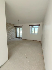 Propriété de caractère avec dépendances, piscine et maison r