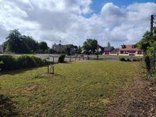 À SAISIR : 502 m2 avec puits arboré   21 000 EUR seulement ! 