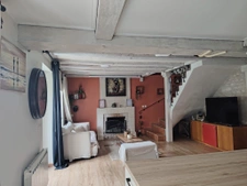 Maison familiale avec piscine chauffée   Calme absolu à Civr
