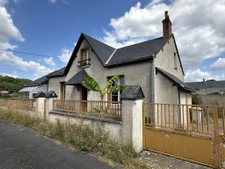 Maison de campagne à MAZANGÉ