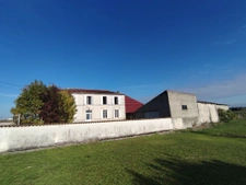 CORPS DE FERME