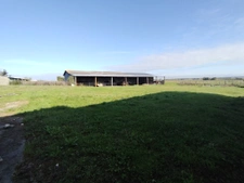 CORPS DE FERME