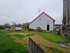 plain pied 2ch, travaux, dependance et terrain bourg