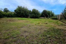  Terrain constructible bourg de POUILLE LES COTEAUX