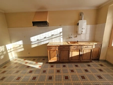 Maison familiale 3ch + 110 m2   à rénover à Couffé (44521)