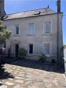 Maison de charme rénovée 3 chambres BOURG