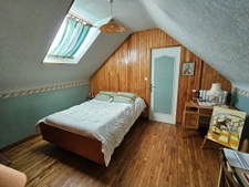 Maison familiale avec 4 chambres dépendances et terrain COUF